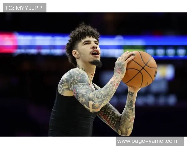 黄蜂首战九人得分上双创造NBA揭幕战新历史成就