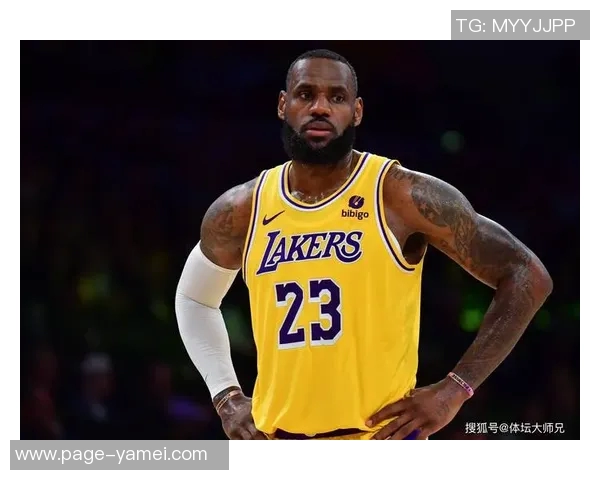 詹姆斯分享26年首战回忆范德比尔特调侃大叔返老还童真是神奇