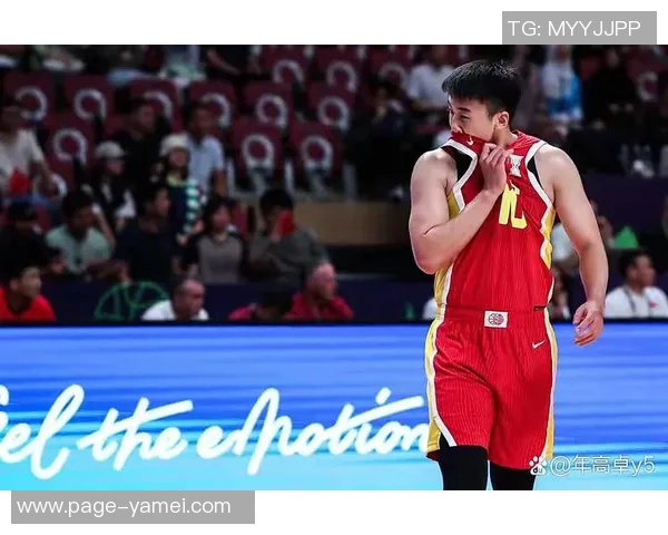 王俊杰上半场表现出色砍下11分三分球命中率高达60 王俊杰上半场表现出色砍下11分三分球命中率高达60